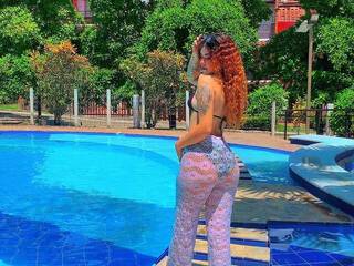 צ'אט וידאו ארוטי SummerEliss