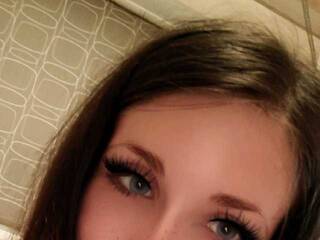 צ'אט וידאו ארוטי Sun-Goddess