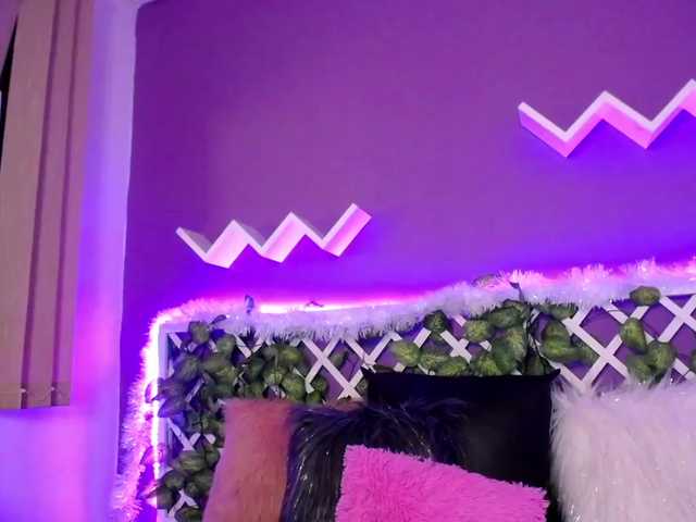 צילומי מסך משודרים SusannaMoree
