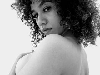 צ'אט וידאו ארוטי Sussana-22