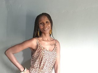 צ'אט וידאו ארוטי SuUGABABE