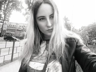 צ'אט וידאו ארוטי Suzanna3