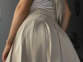 צ'אט וידאו ארוטי Suzannaaa