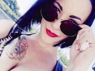 צ'אט וידאו ארוטי swalllow