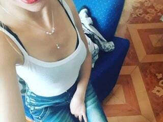 צ'אט וידאו ארוטי Princessyeila