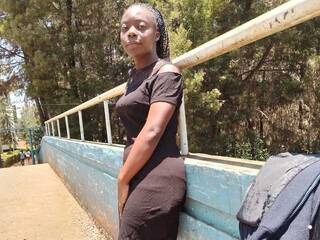 צ'אט וידאו ארוטי sweet-cute