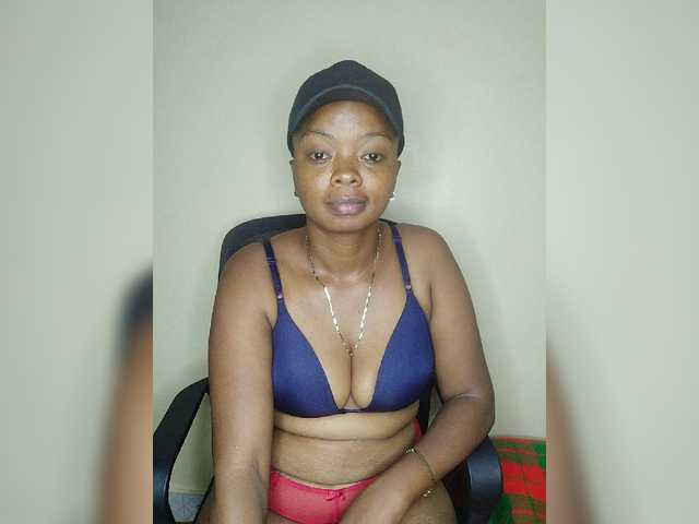 צילומי מסך משודרים sweet-ebony