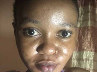 צ'אט וידאו ארוטי Sweet-Iddah