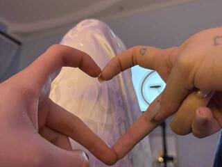 צ'אט וידאו ארוטי Strawberry0123