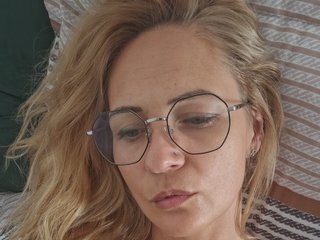 צ'אט וידאו ארוטי Sweetaniaa