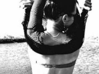 צ'אט וידאו ארוטי sweetcan9y