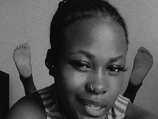 צ'אט וידאו ארוטי sweetcandy0442