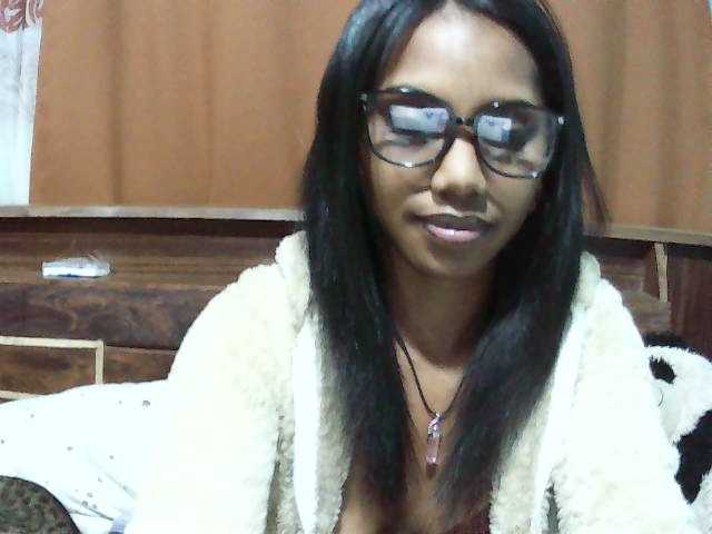 צילומי מסך משודרים SweetElissa1