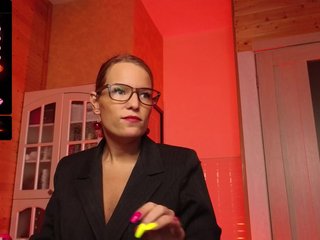 צ'אט וידאו ארוטי Findom_Lady_Shine