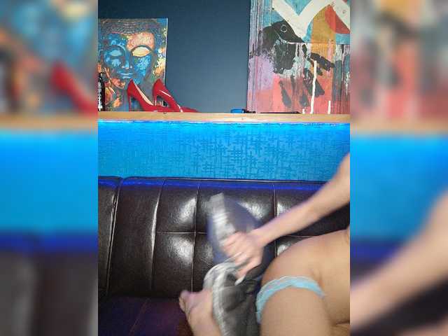 צילומי מסך משודרים RudeGirl