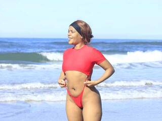 צ'אט וידאו ארוטי SweethhoneyBunny