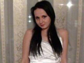 צ'אט וידאו ארוטי sweetie1990