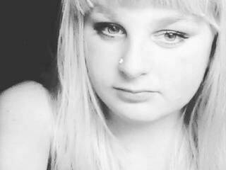 צ'אט וידאו ארוטי sweeties111