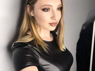 צ'אט וידאו ארוטי sweetkisa