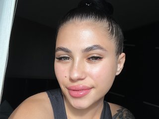 צ'אט וידאו ארוטי SweetLya09
