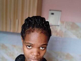 צ'אט וידאו ארוטי Sweetvee880