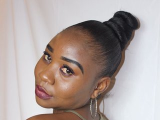 צ'אט וידאו ארוטי sweetxandy