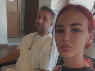 צ'אט וידאו ארוטי SwitchDomCouple