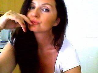 צ'אט וידאו ארוטי switnektar