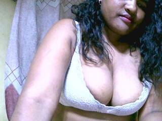 צ'אט וידאו ארוטי SydneiDollux