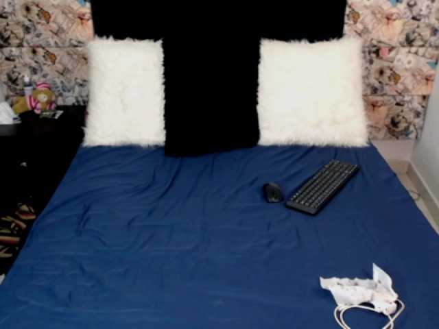 צילומי מסך משודרים SylviaFerrer