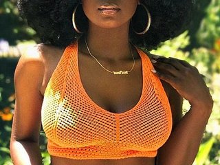 צ'אט וידאו ארוטי T-rixxydiva