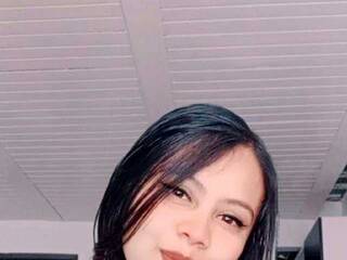 צ'אט וידאו ארוטי talia-novikov