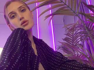 צ'אט וידאו ארוטי TallTiranda