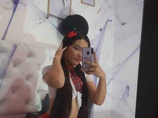 צ'אט וידאו ארוטי TamaraRosy