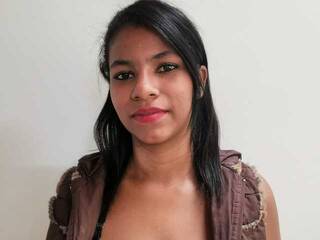 צ'אט וידאו ארוטי Tamarawithe