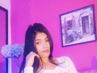 צ'אט וידאו ארוטי taniasweet