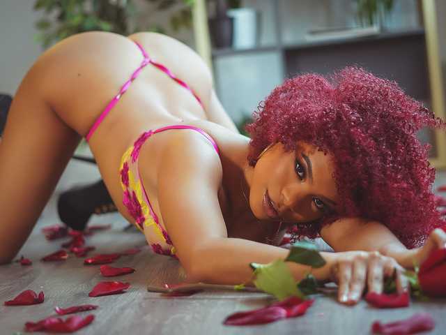 תמונה של הפרופיל TanishaBrown