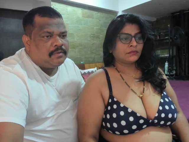 תמונות tarivishu23 #bibboobs #bigass #indian #couple #milf #glasses #tatoo #bbw