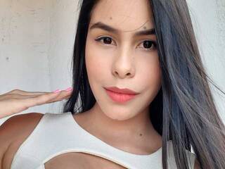 צ'אט וידאו ארוטי Tastyvalentin