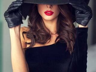 צ'אט וידאו ארוטי TattyAnal