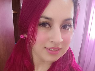 צ'אט וידאו ארוטי TattySpice10
