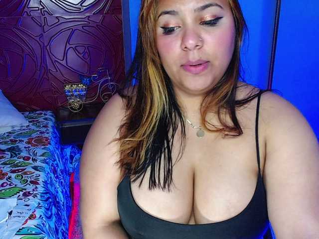 תמונות Taylorbrown Welcome to my sexy show // show naked with oil in my body // #latina #bigass #bigboobs #lovense #fetish #Squirt