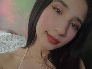 צ'אט וידאו ארוטי teencata1