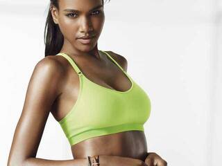 צ'אט וידאו ארוטי TessaXHoney