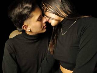 צ'אט וידאו ארוטי TheExclusiveSex