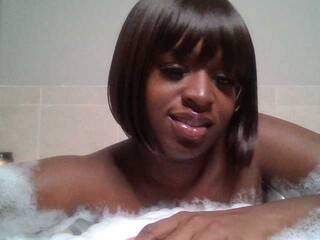 צ'אט וידאו ארוטי TheSexyWife-1