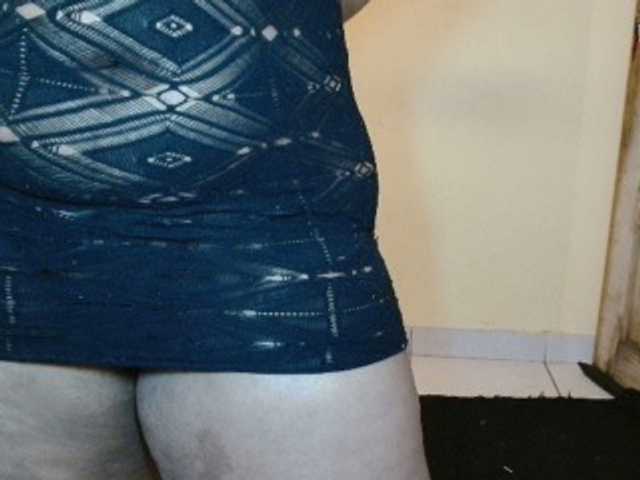 צילומי מסך משודרים ThickCandiesx