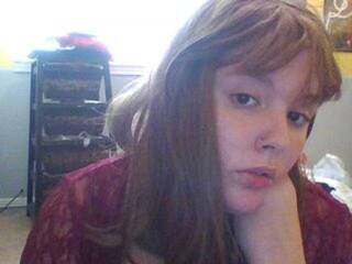 צ'אט וידאו ארוטי ThickPrincess