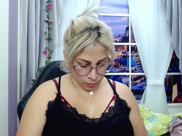 צילומי מסך משודרים ThirstyBusty