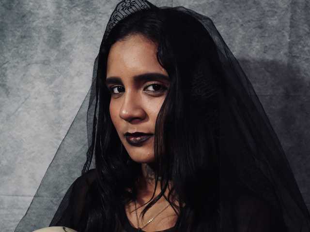 תמונה של הפרופיל tiana-glow